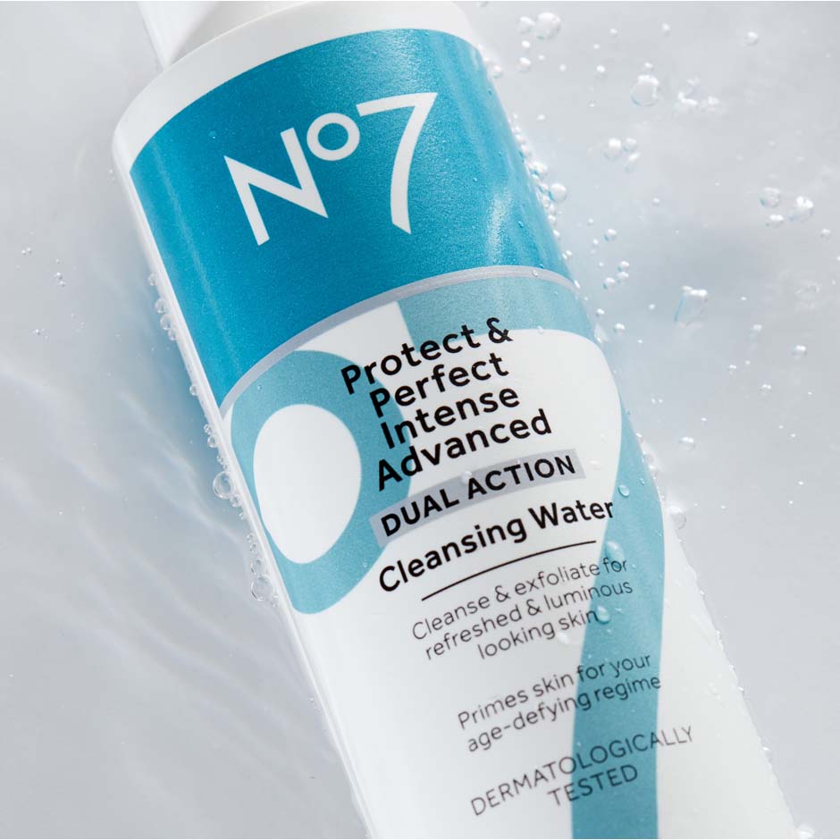 Protect & Perfect Intense Advanced Dual Action Cleansing Water for Exfoliation, Luminosity