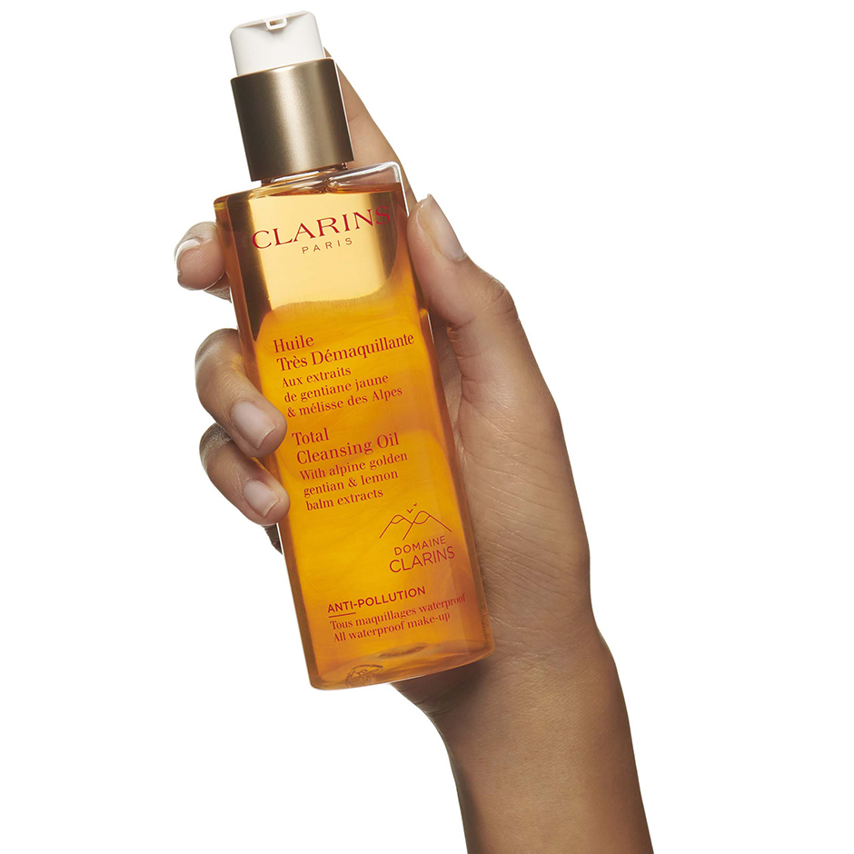 Total Cleansing Oil