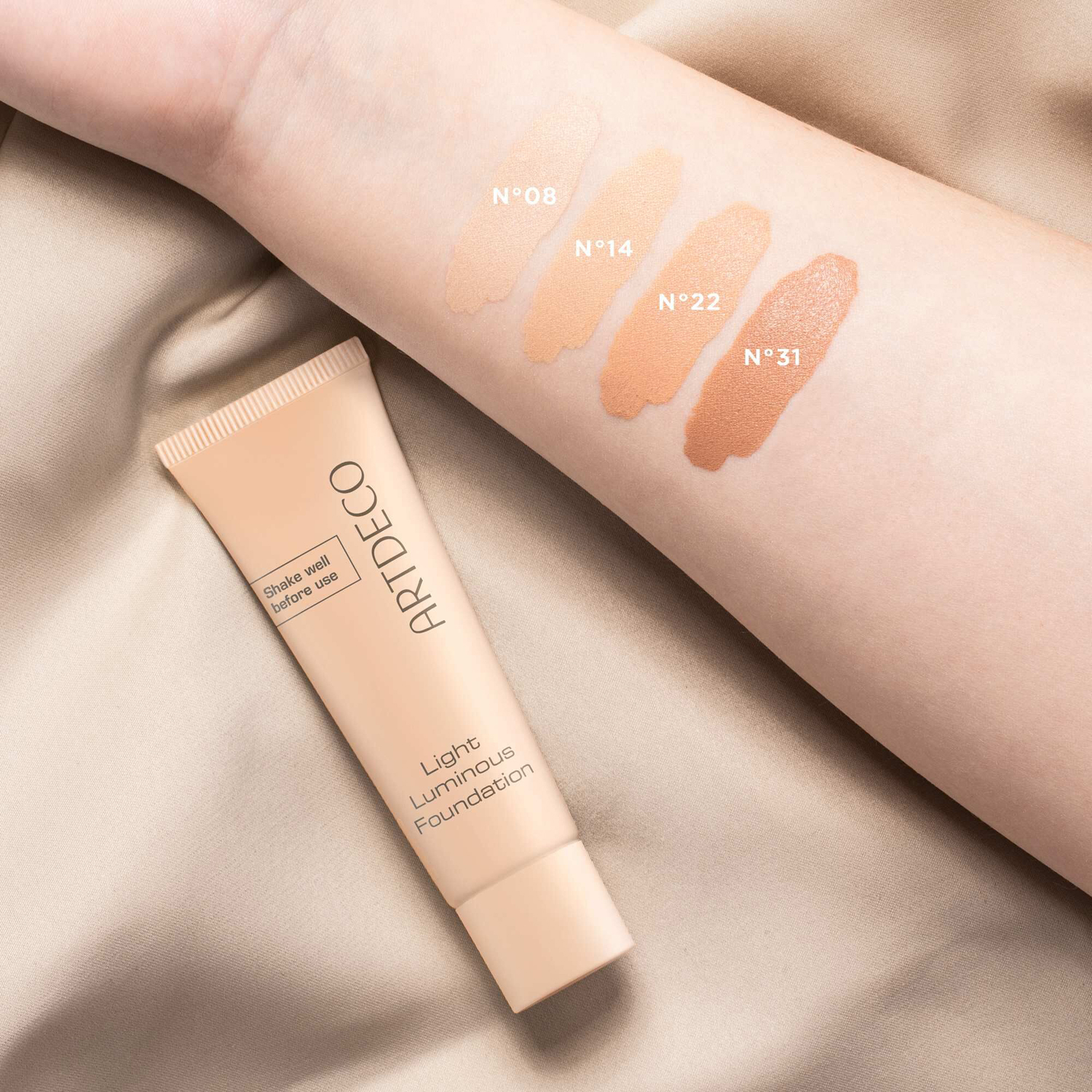 Light Luminous Foundation