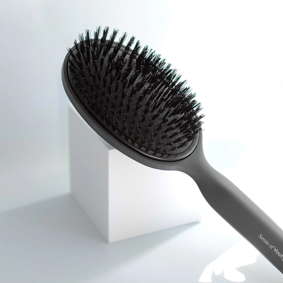 Cushion Brush